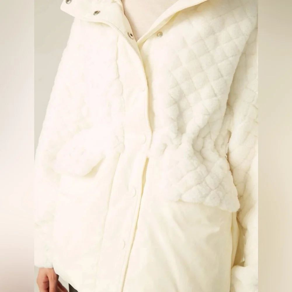 MOTF Teddy Jacket - Picture 7 of 10